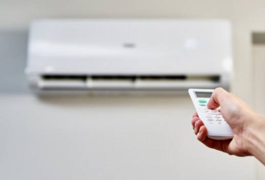 Voita kuumuus: Miksi kannettavat ilmastointilaitteet ovat välttämättömiä